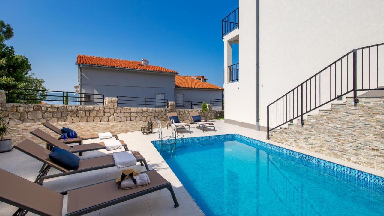 Apartments Villa Frankola With Swimming Pool Crikvenica Exteriér fotografie