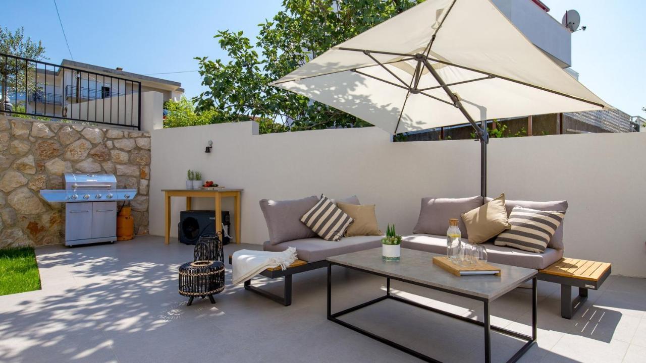 Apartments Villa Frankola With Swimming Pool Crikvenica Exteriér fotografie