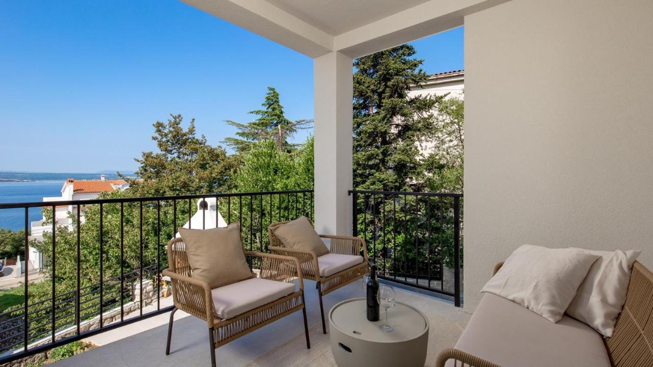 Apartments Villa Frankola With Swimming Pool Crikvenica Exteriér fotografie