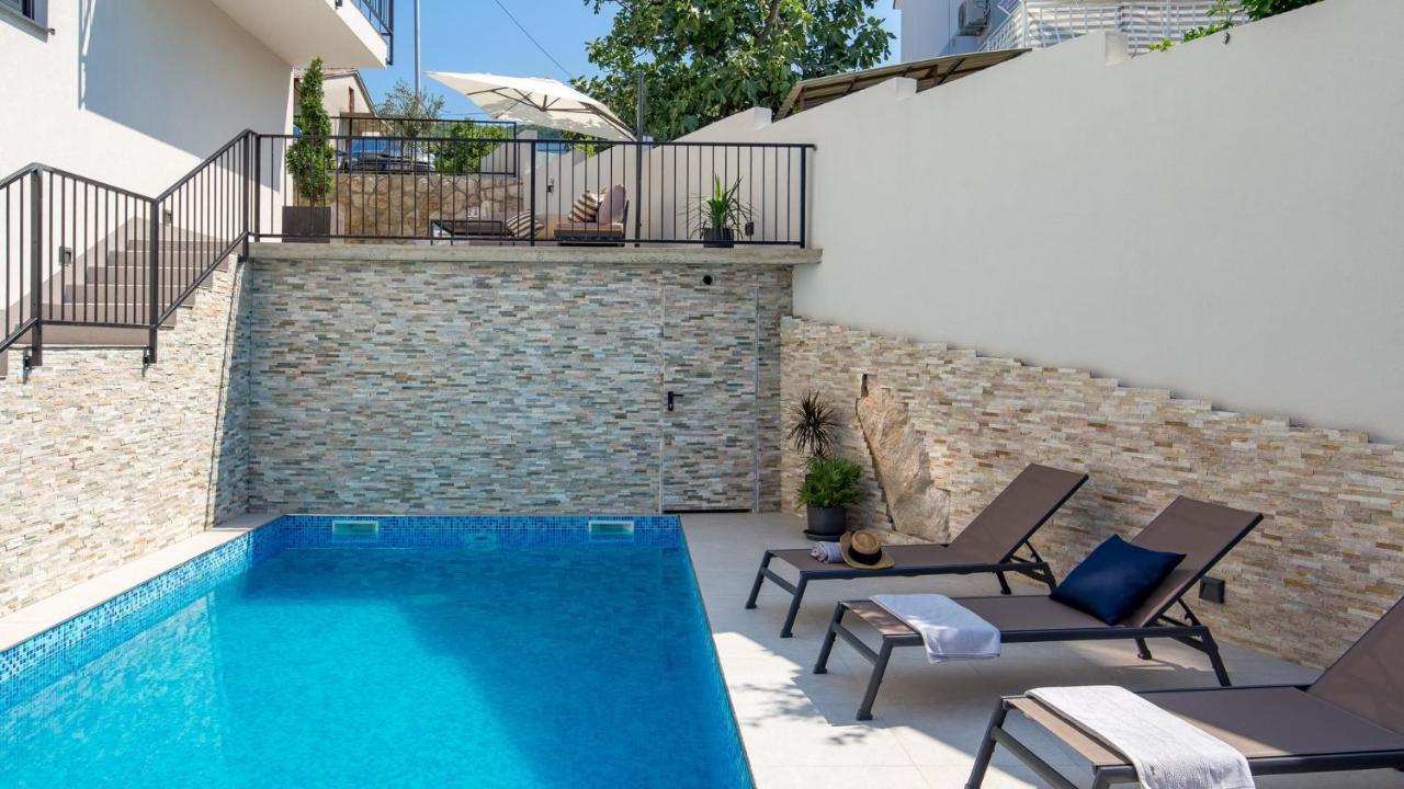Apartments Villa Frankola With Swimming Pool Crikvenica Exteriér fotografie