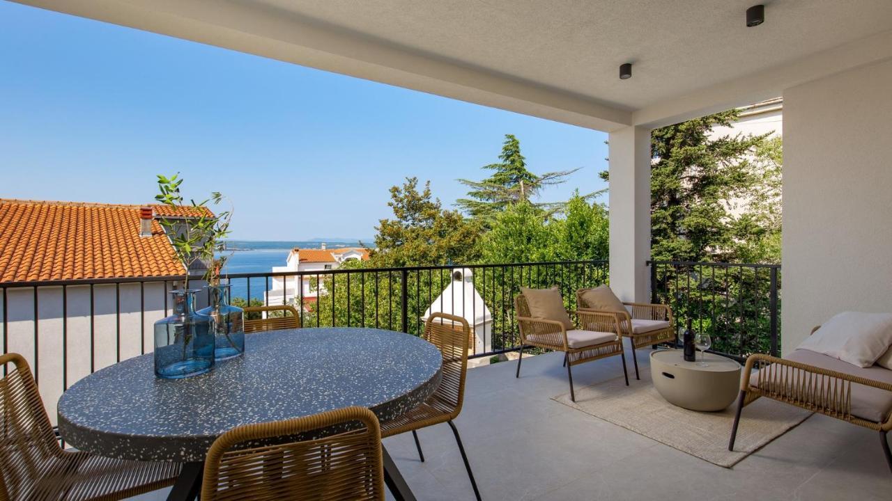 Apartments Villa Frankola With Swimming Pool Crikvenica Exteriér fotografie