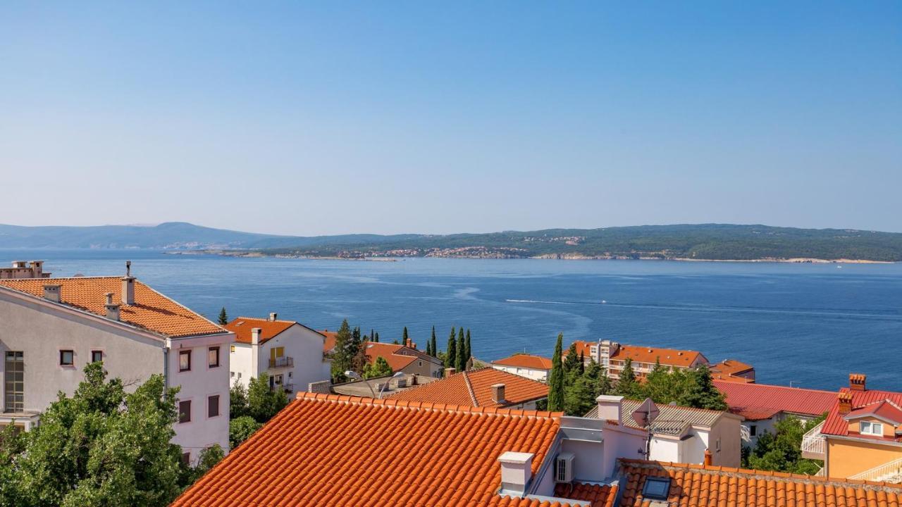 Apartments Villa Frankola With Swimming Pool Crikvenica Exteriér fotografie