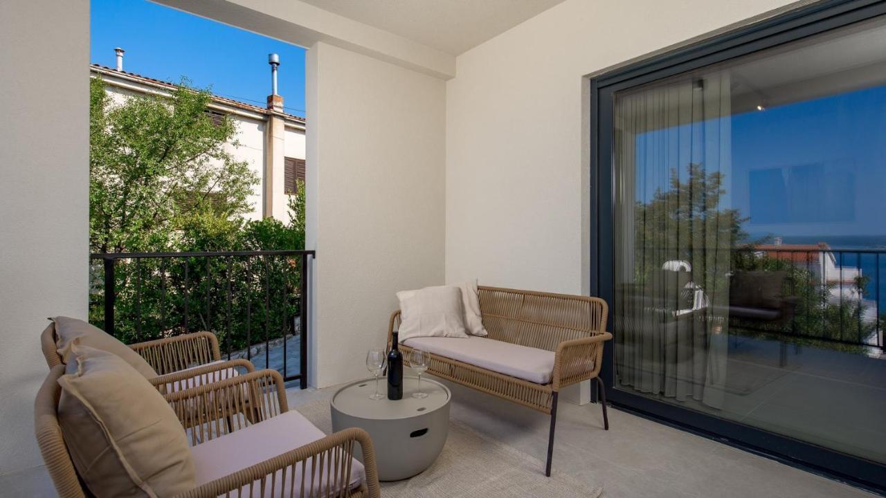 Apartments Villa Frankola With Swimming Pool Crikvenica Exteriér fotografie