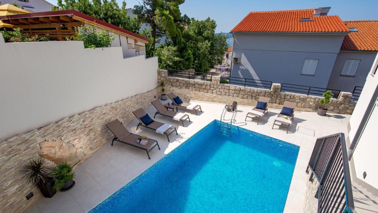 Apartments Villa Frankola With Swimming Pool Crikvenica Exteriér fotografie